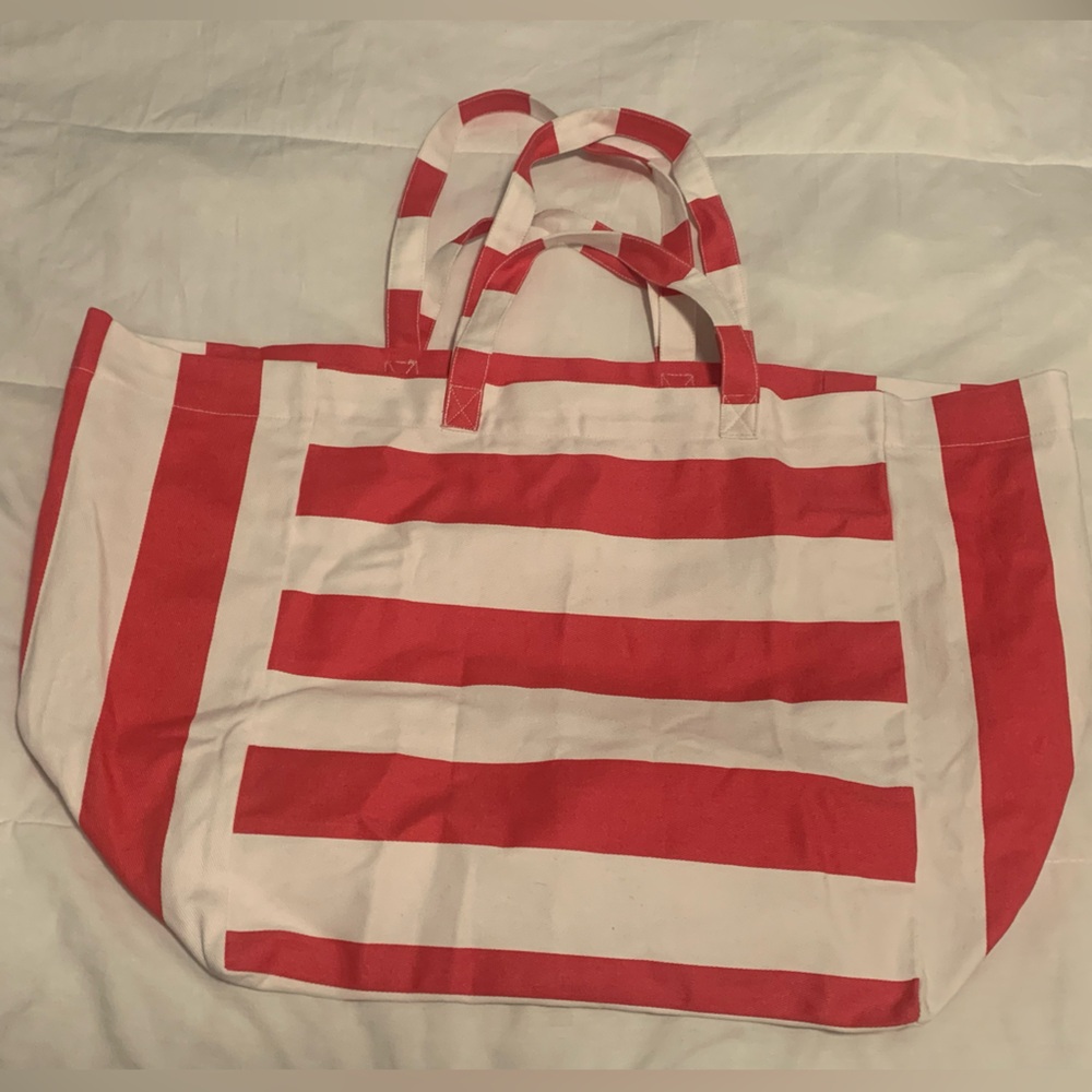 H&M Coral and White Striped Beach Bag/Tote Bag - NWOT